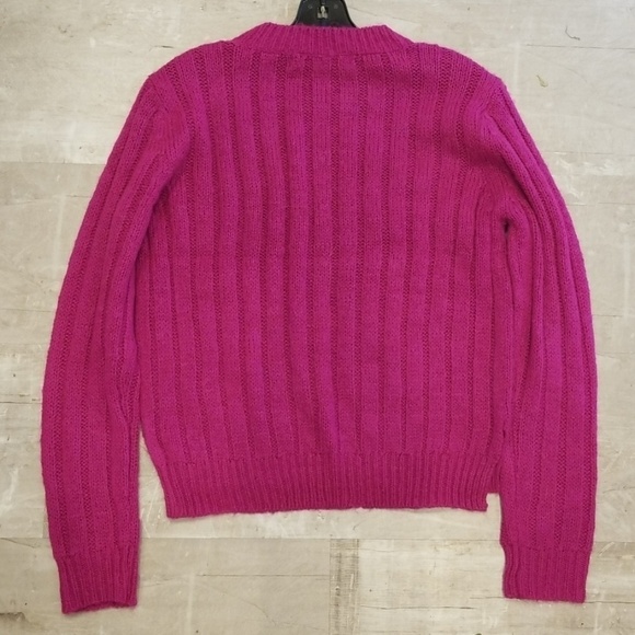 💕LF EMMA & SAM💕 Cable Knit Crew Neck Sweater - Picture 5 of 8